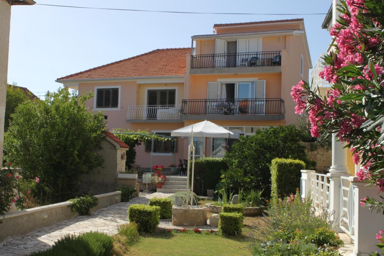 Rooms By The Sea Pasman - 8223 Εξωτερικό φωτογραφία