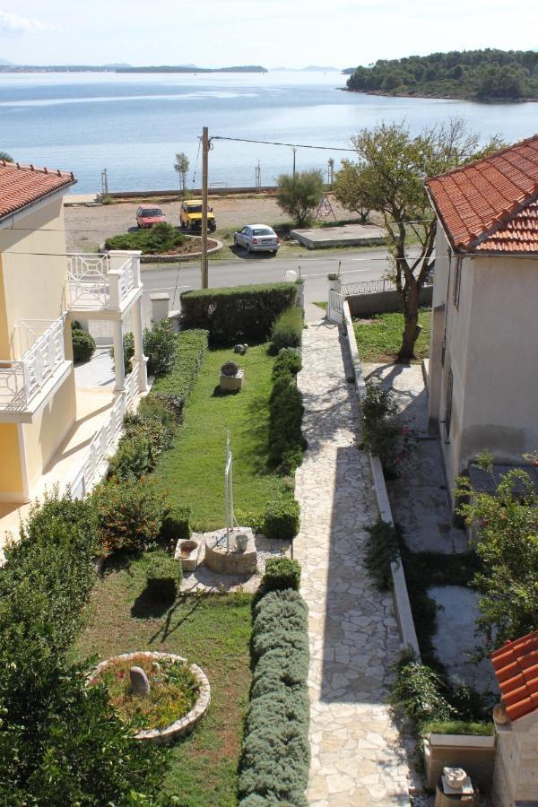 Rooms By The Sea Pasman - 8223 Εξωτερικό φωτογραφία