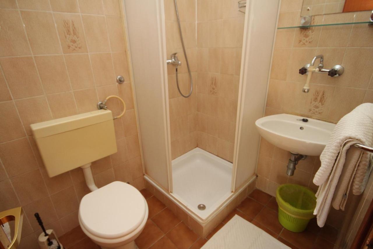 Rooms By The Sea Pasman - 8223 Εξωτερικό φωτογραφία